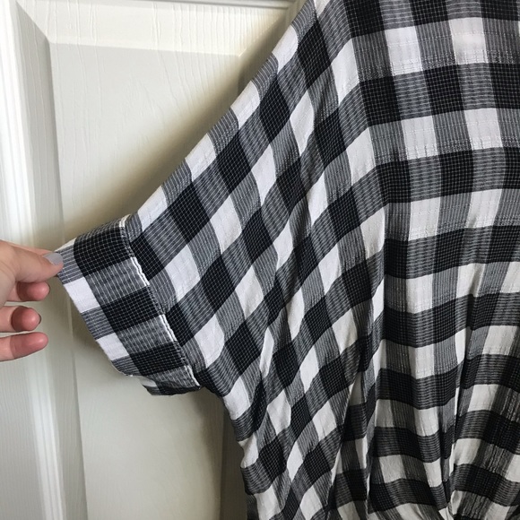 Universal thread short sleeve blouse - Picture 4 of 4